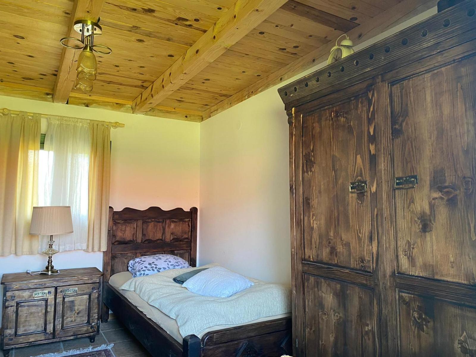 Camp Viljamovka Διαμέρισμα Kremna Εξωτερικό φωτογραφία
